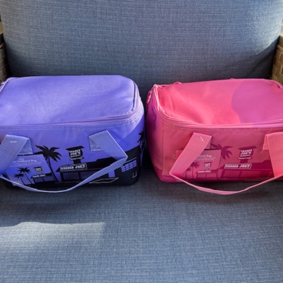 Trader Joe's Mini Insulated Purple & Pink Cooler Bag-Set of 2- NEW w/tags - Picture 2 of 4
